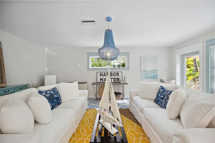 Bonus Pool Room