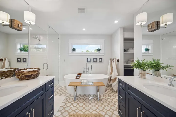 Owner's Bathroom