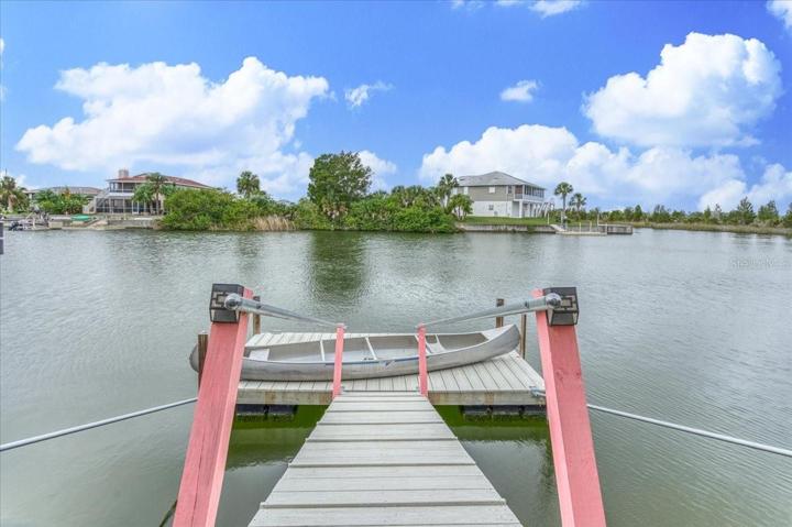 Dock