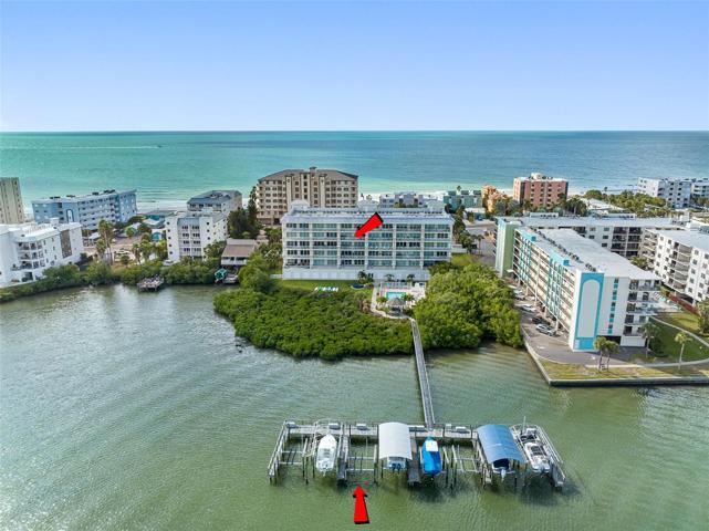 Boat slip & lift included