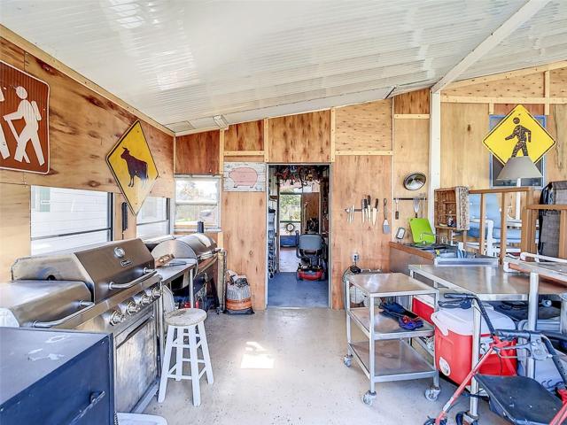 OUTDOOR COOKING AREA