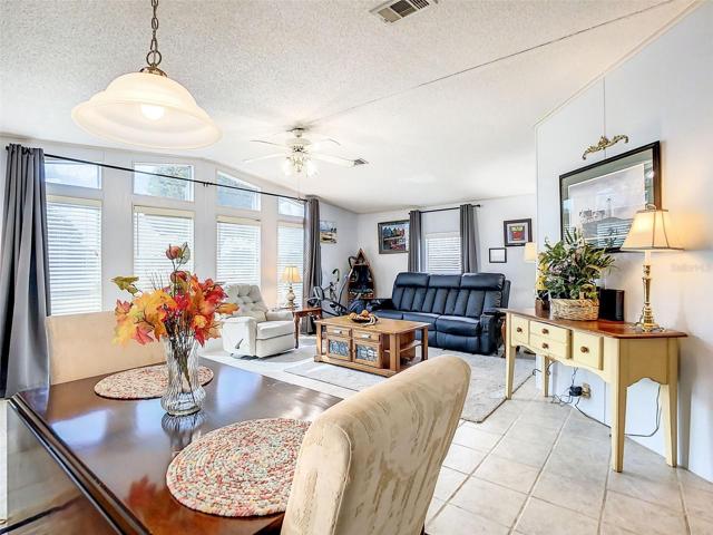 OPEN LIVING DINING AREA