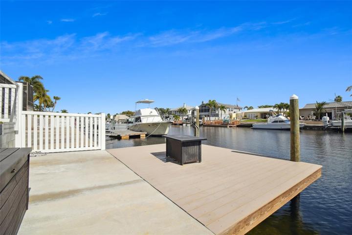 3 docks for plenty of boat space