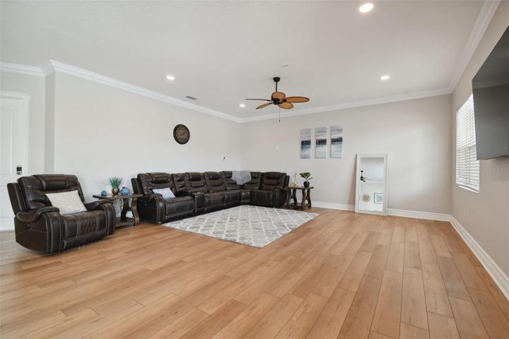 Bonus room