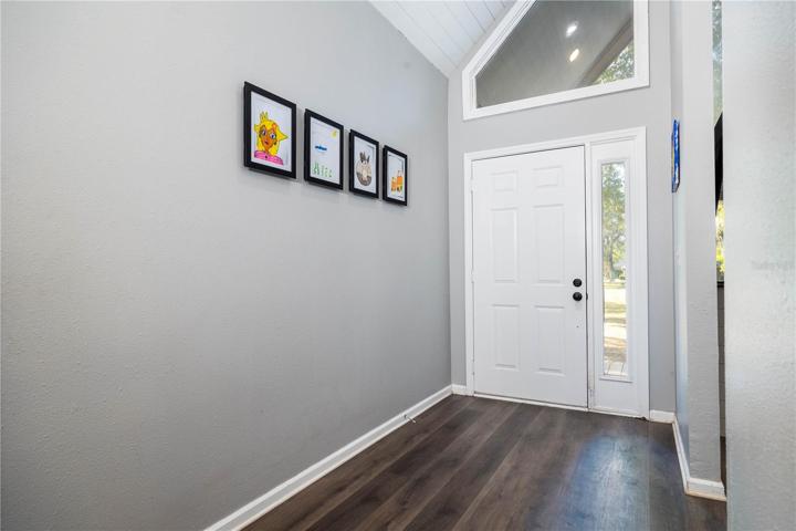 FOYER