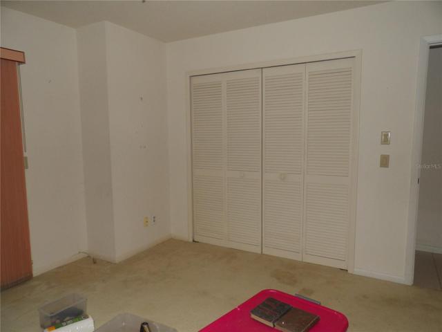 Bed 3 closet