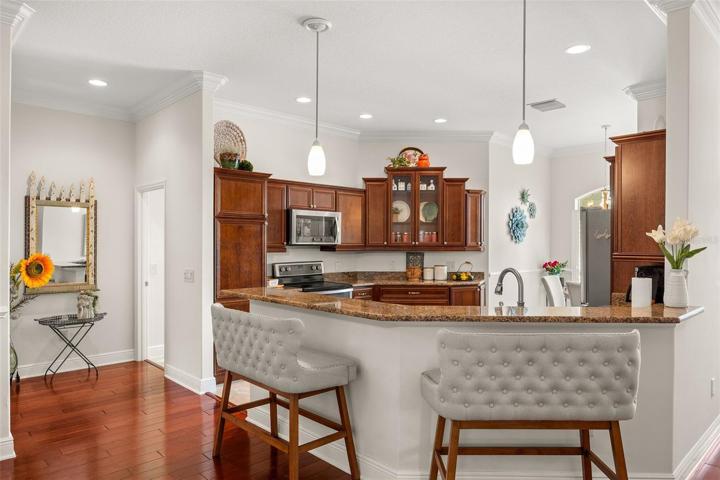 OPEN KITCHEN!