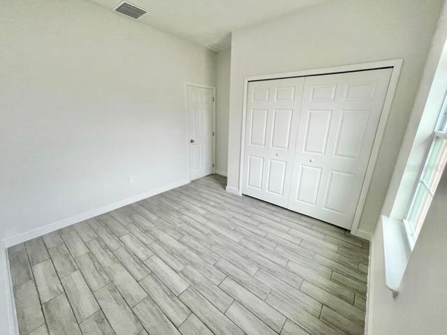MODEL HOME
