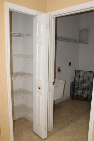 Pantry and unside Laundry Rm