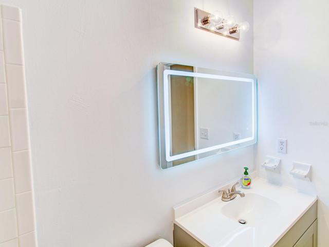 Hall Bath.