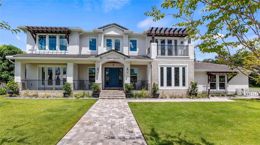 1701 Beacon Drive - River House
