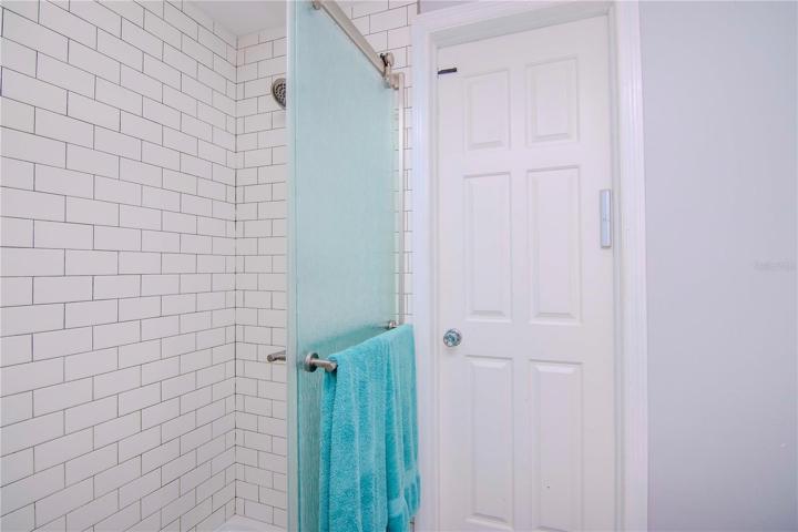 Master En Suite  2
