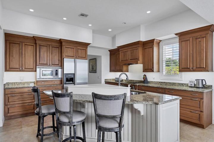 Kitchen with Island!
