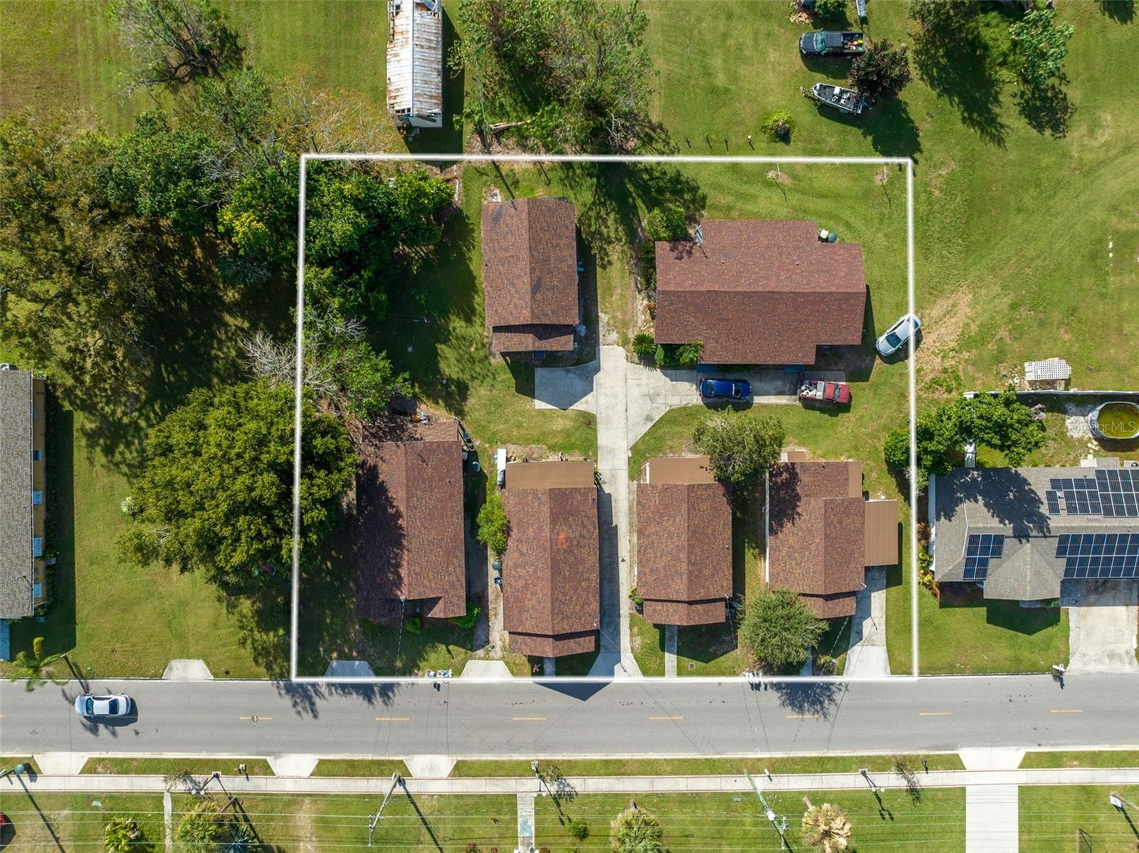 This unique 8 unit multi-family property is an ideal acquisition for savvy investors.