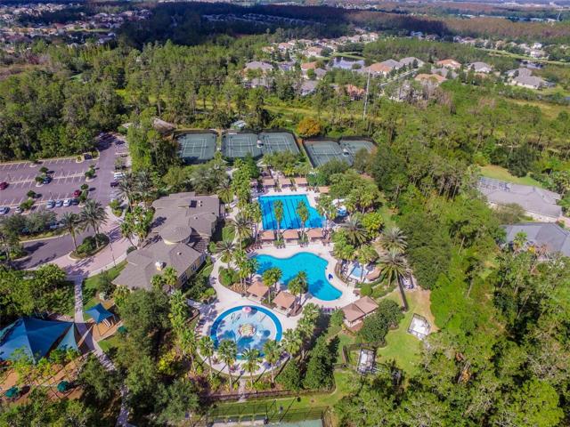 Seven Oaks Amenities