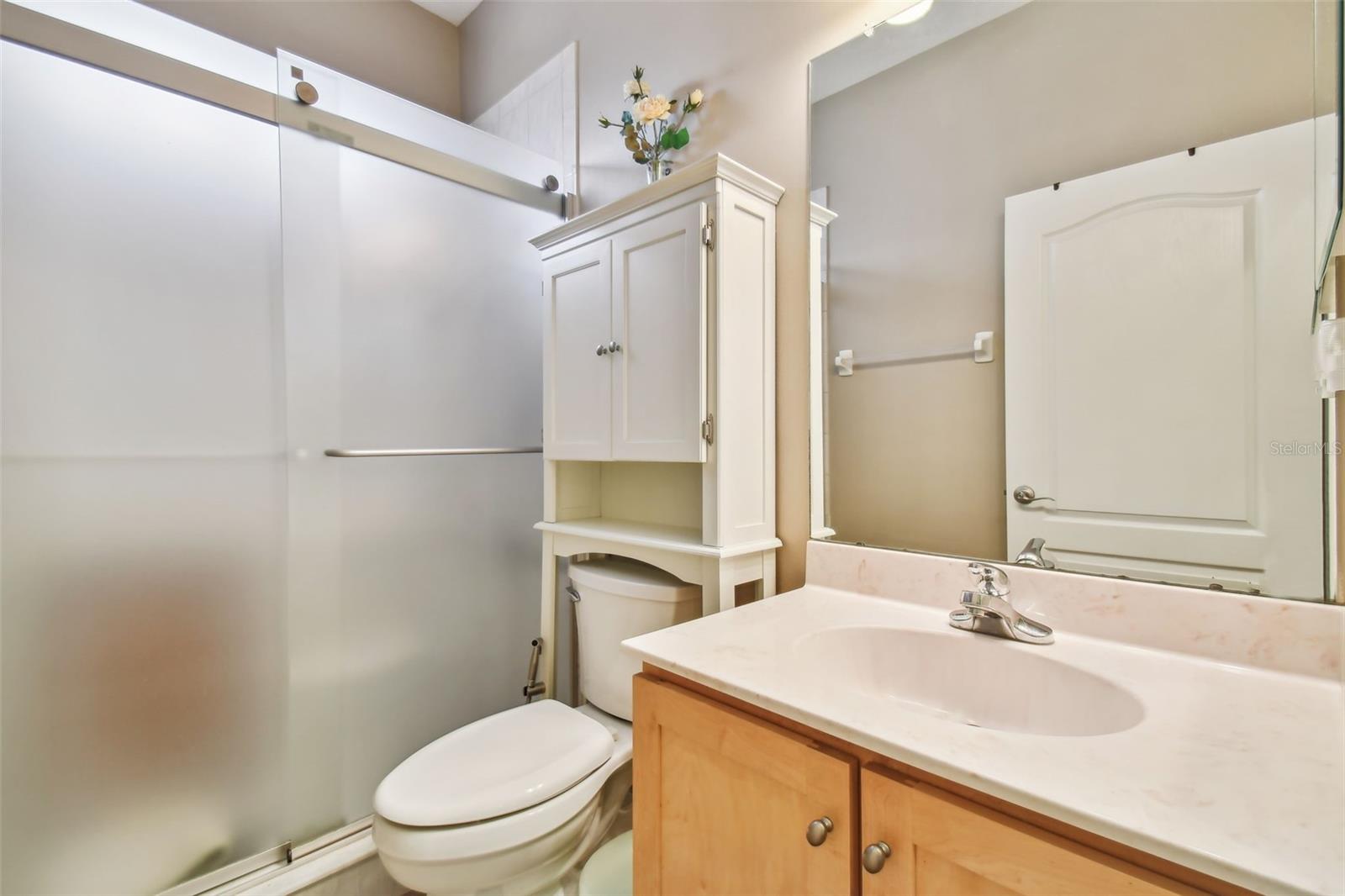 Bath 2-1st Floor