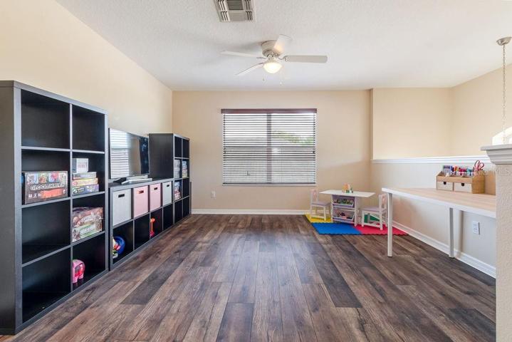 Loft area in front of the upstairs secondary bedrooms