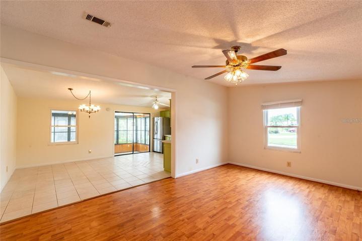 Living room 2