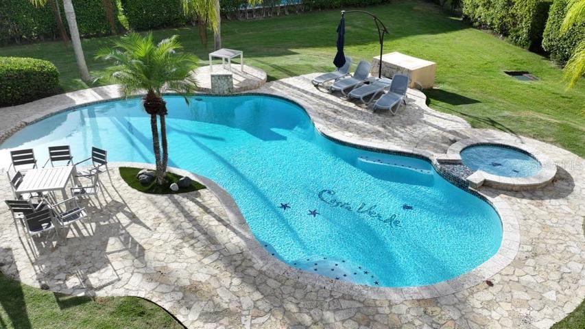 Clubhouse Pool