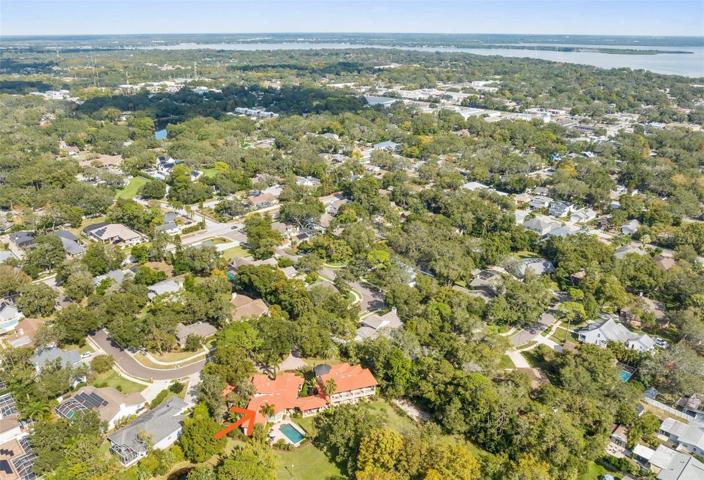 Location of the property close to beaches, walk to downtown Safety Harbor and Marina!