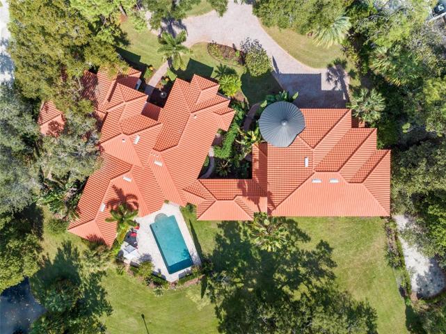 Drone picture of the buildings, TOP quality !