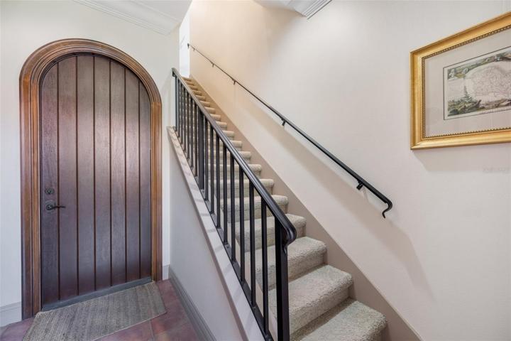 Separate entrance to the mother in law suite in second building upstairs !