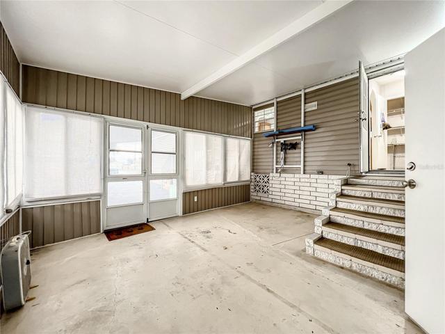 Large Florida room