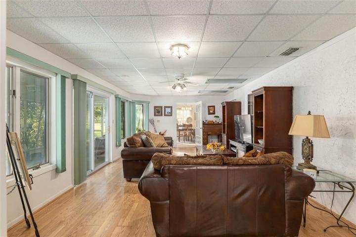 Den/TV room