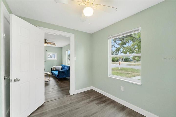 Main House Bedroom 1