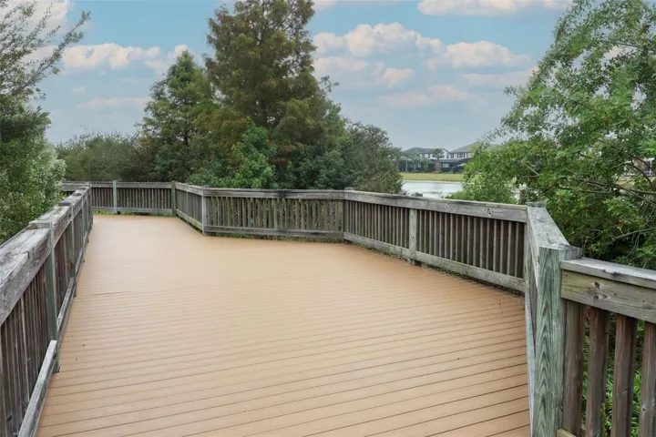 Community walkway