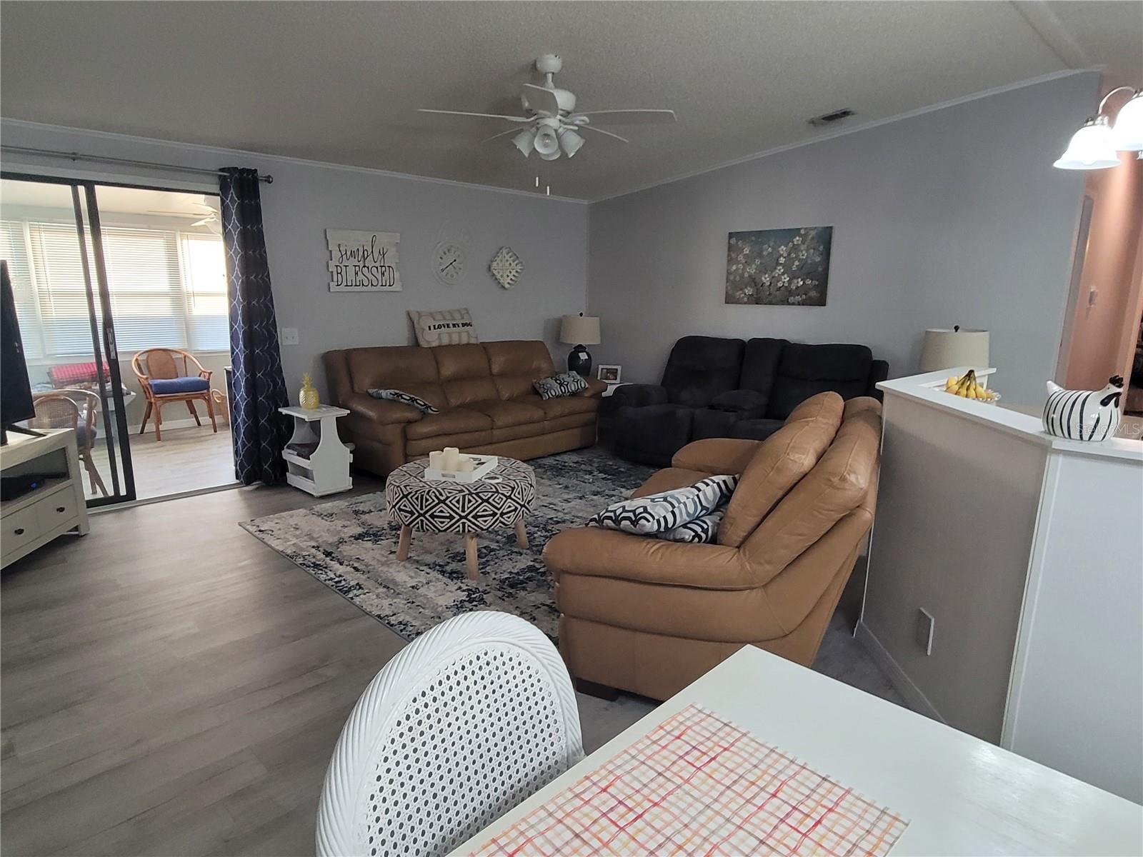Living room and entrance to the Florida room.