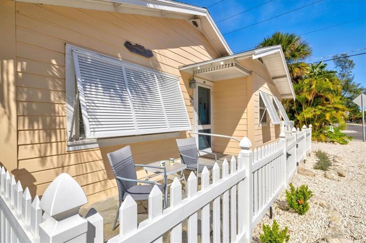 Inviting entry with picket fence