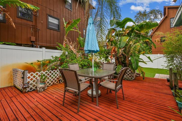 Rear Deck