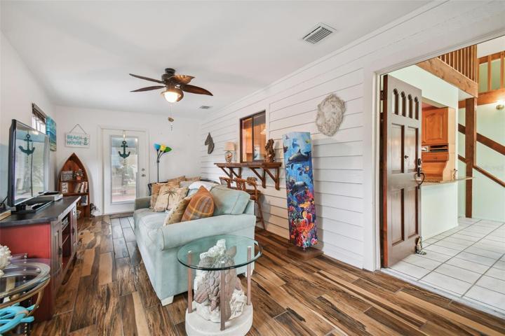 Entry front room