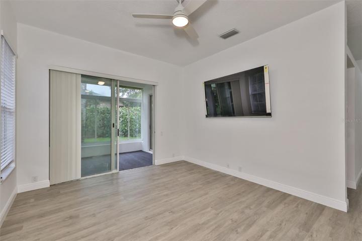 NEW paint, flooring, TV, porch flooring
