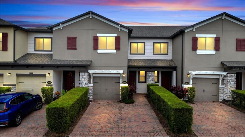 Welcome to 2909 Econ Landing Blvd in East Orlando!