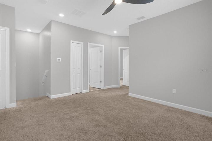 Den/Loft