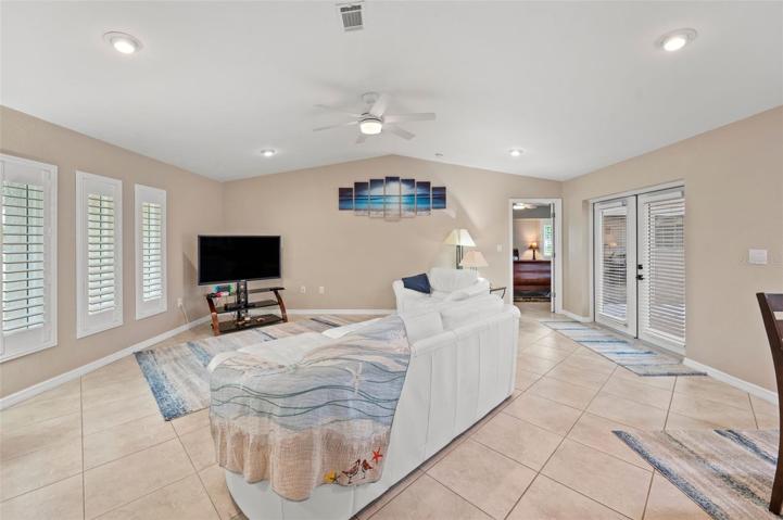 Living Room/Master Bed/French doors to Lanai
