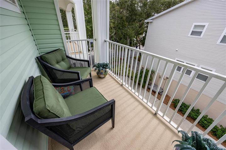 Balcony for Bedroom 2