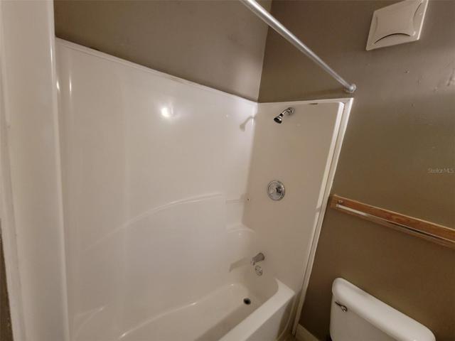 Bath 2 shower/tub combo