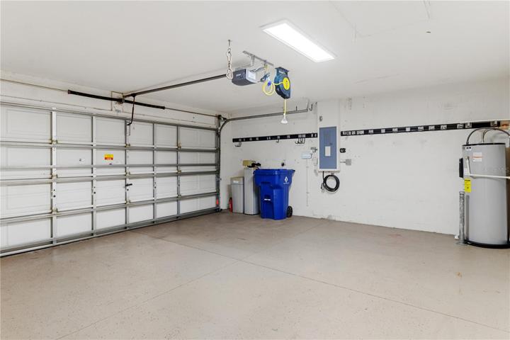 2 Car Garage