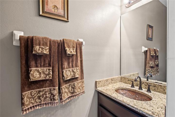 1/2 Bath