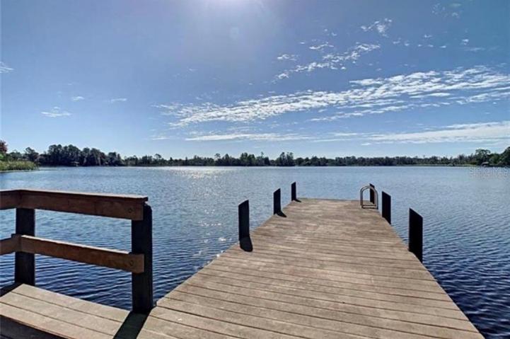 Dock