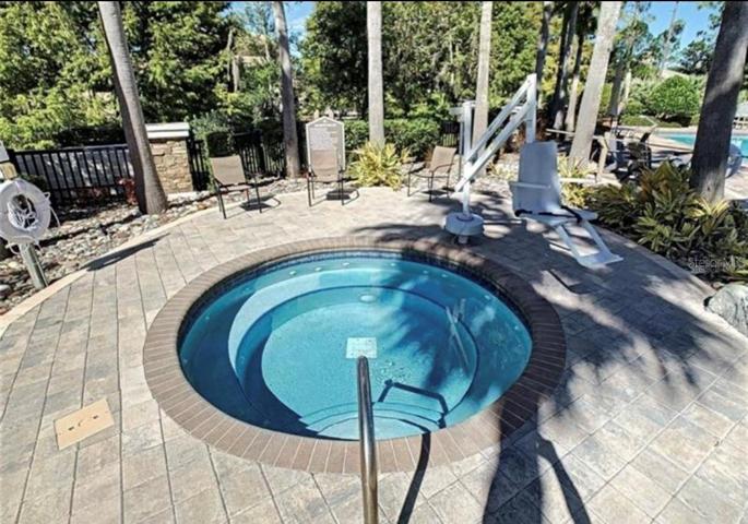 Hot Tub/ Sauna