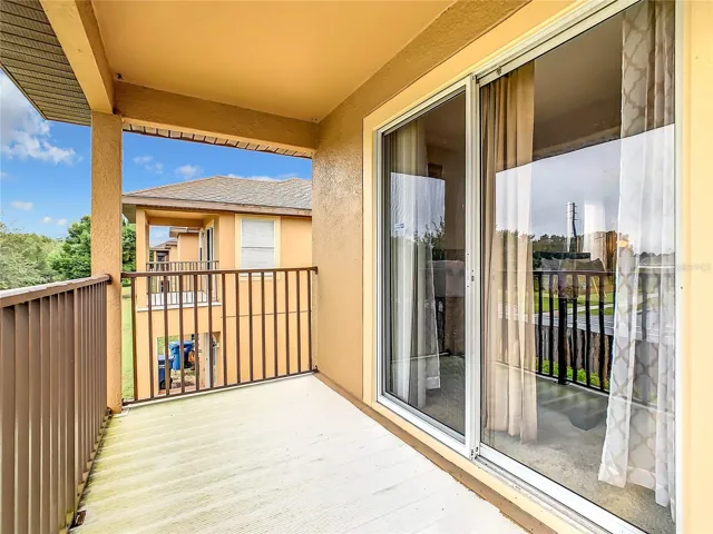 Master bedroom covered balcony