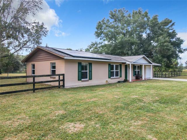 Sweet! 1 Acre Ranch Style 3BR/2BA Family Home, Dunnellon 2 Bath @ 17600 SW Hwy 484Dunnellon, FL 34431
