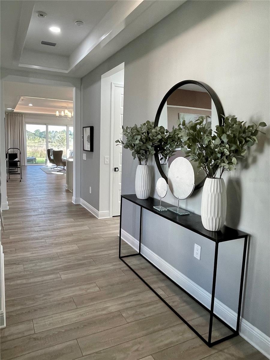 Spacious Entry Foyer