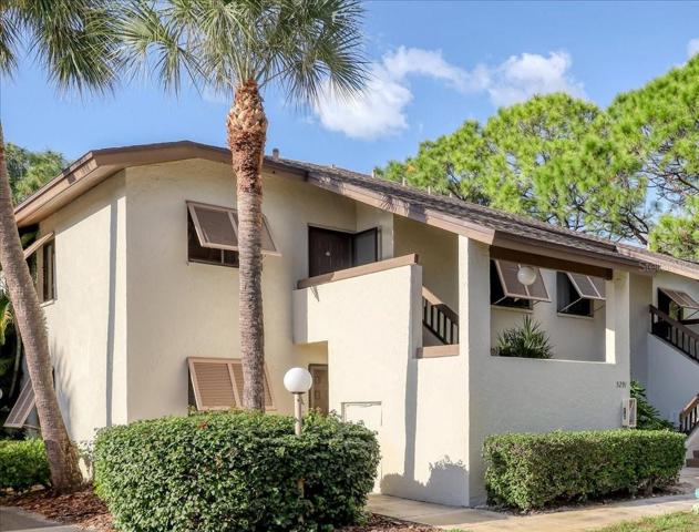 Unit 5287 is a first floor condo
