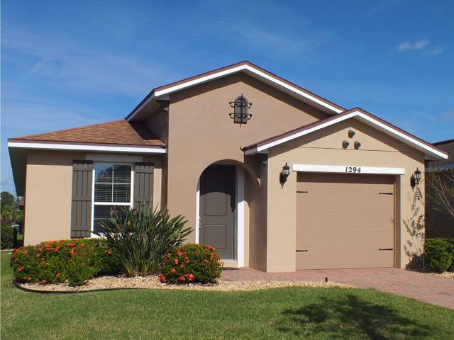 1294 Harbor Ridge Dr. front of house