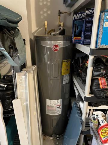 Hot Water Tank